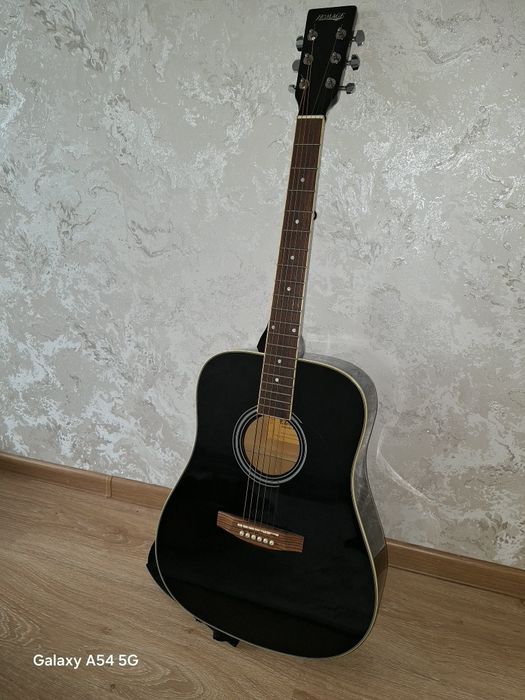 Акустикалы гитара Homage