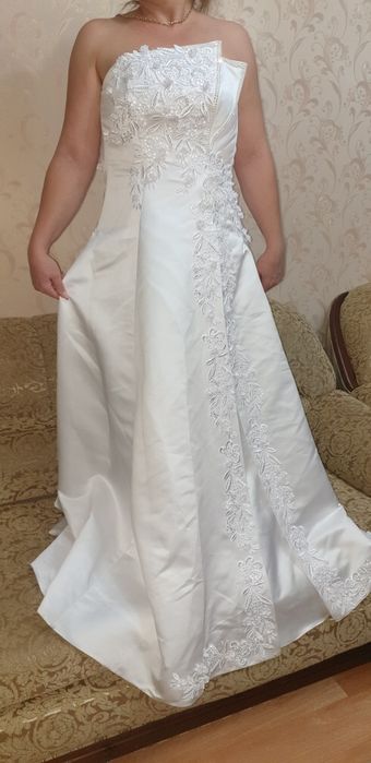 Свадебное платье,модное,стильное,нарядное