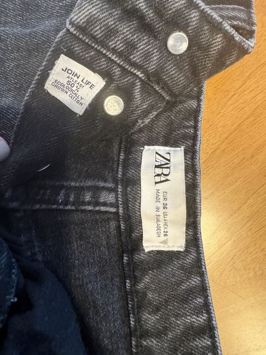 Pantaloni scurti Zara, masura 36