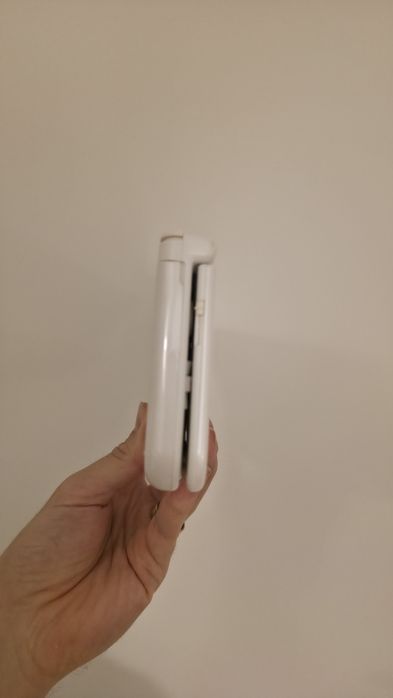 New Nintendo 3DS XL, Modat,2000 jocuri, 21-în-1, gata de jo