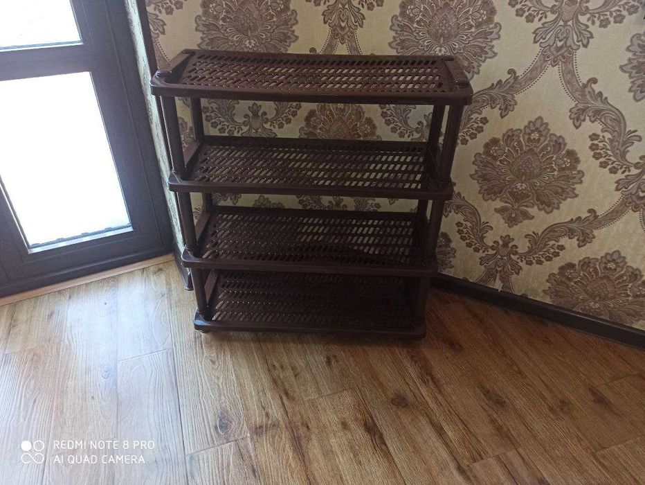 Подставка для обуви / Полка для обуви / Этажерка.