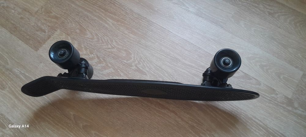 Продаю скедбортт