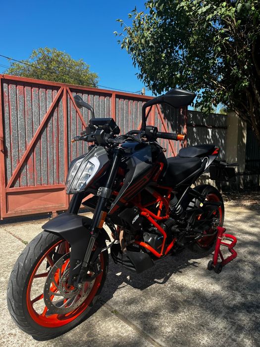 KTM 125 Duke 2023
