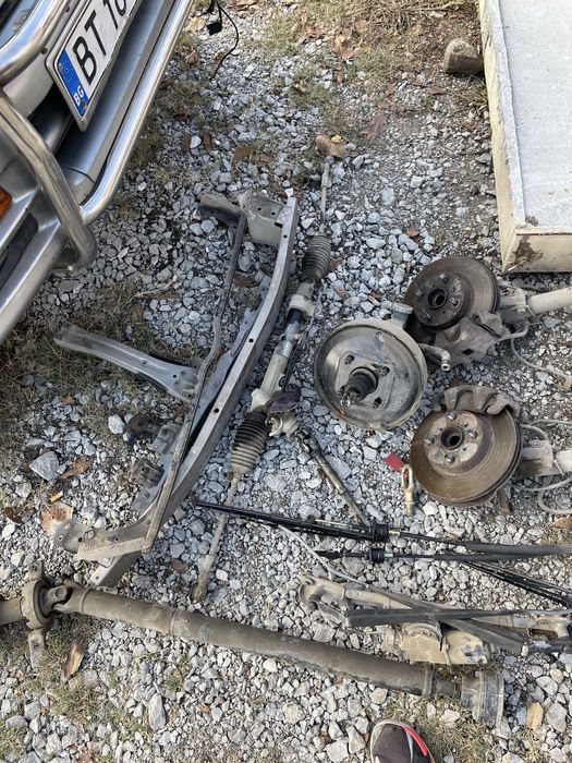 Сузуки лияна на части