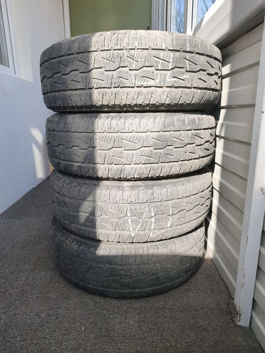 Bridgestone Dueler AT001