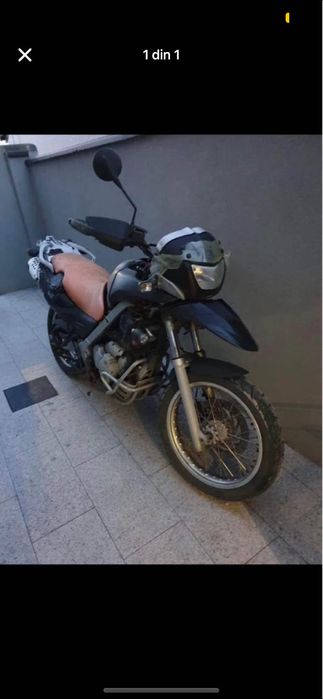 Motocicleta bmw 650