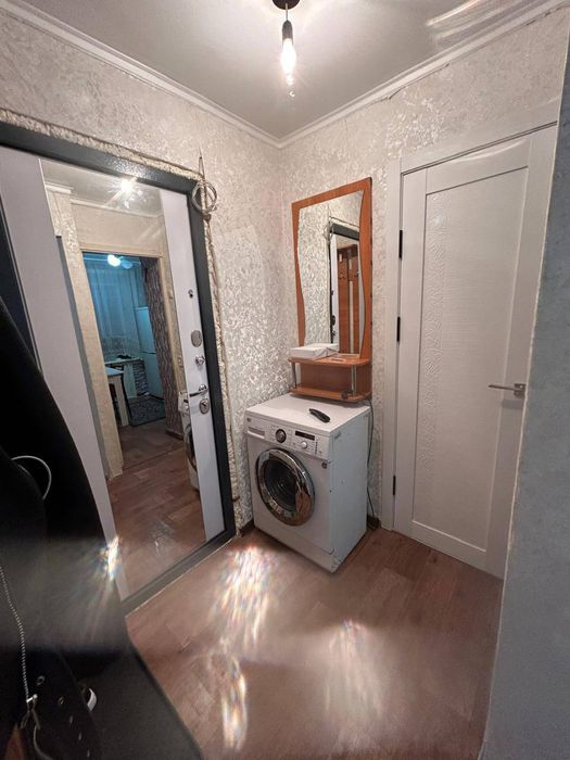 Продам 1ю квартиру в малосемейном доме