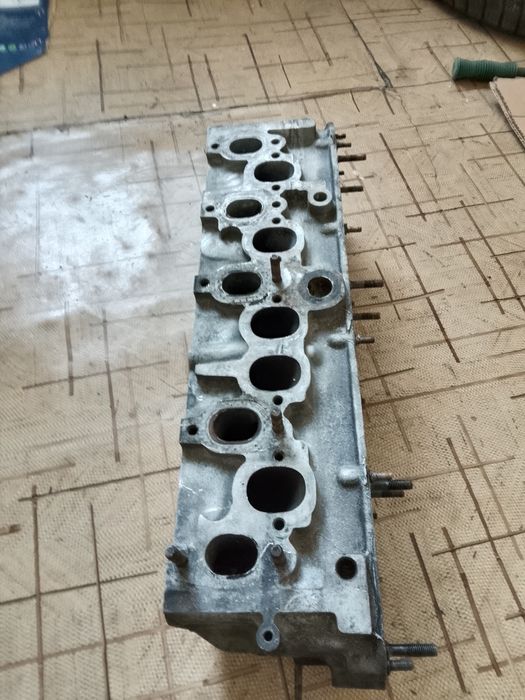 Галовка Ауди 100 2.2