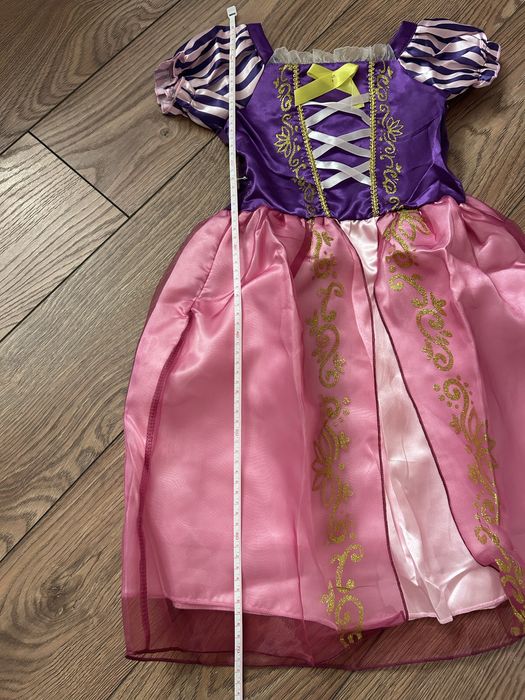 Rochie printesa Rapunzel Halloween fete 6 ani