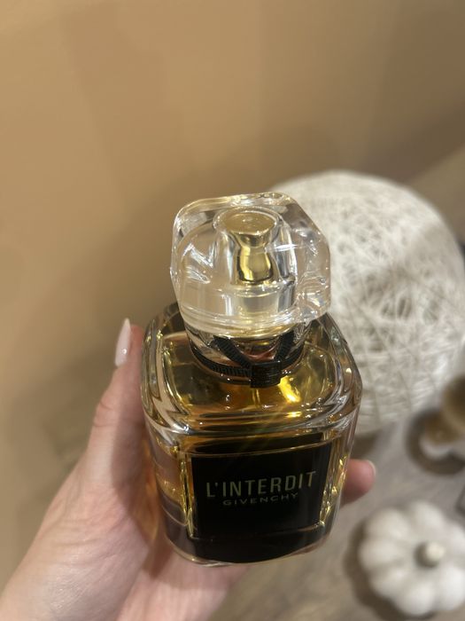 Givenchy  L’Interdit