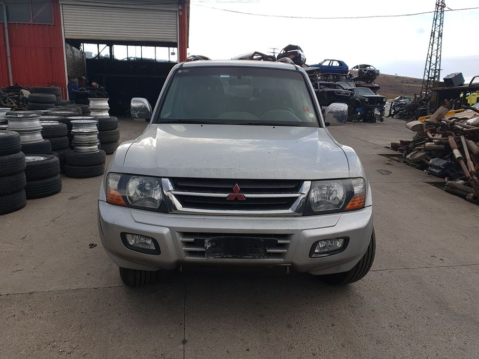 Мицубиши Паджеро 3.2 did на части