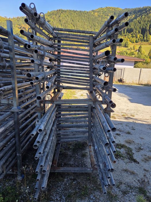Vând 300 mp schela zincată de 0,75