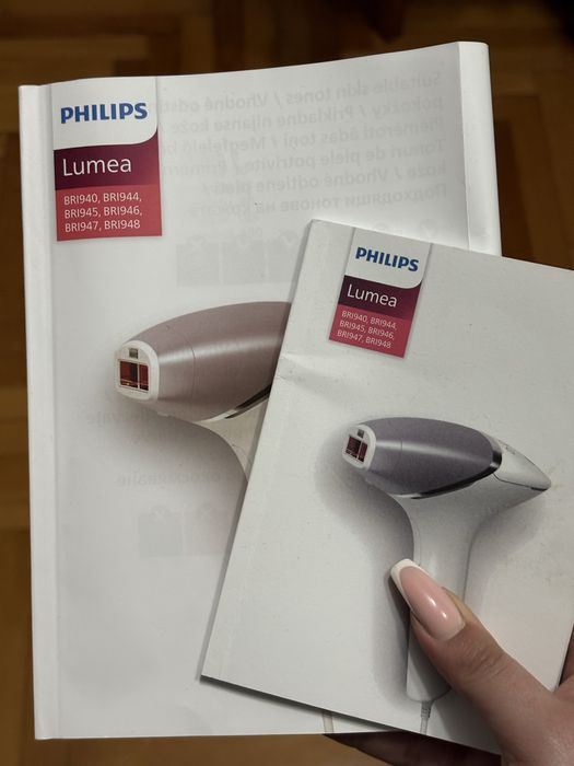 Фотоепилатор Филипс Lumea 8000 BRI947/00