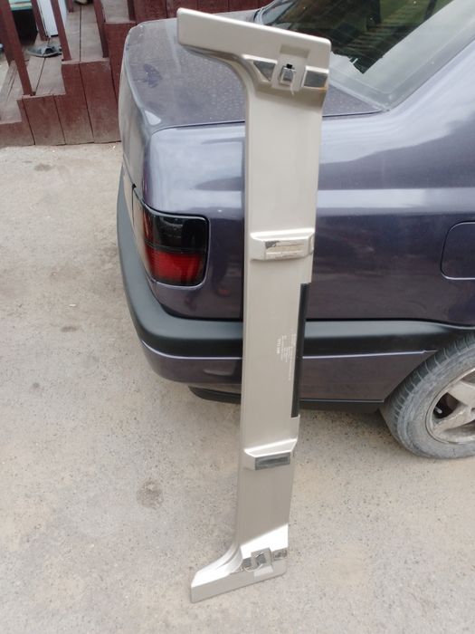 Спойлер на Мерседес 190