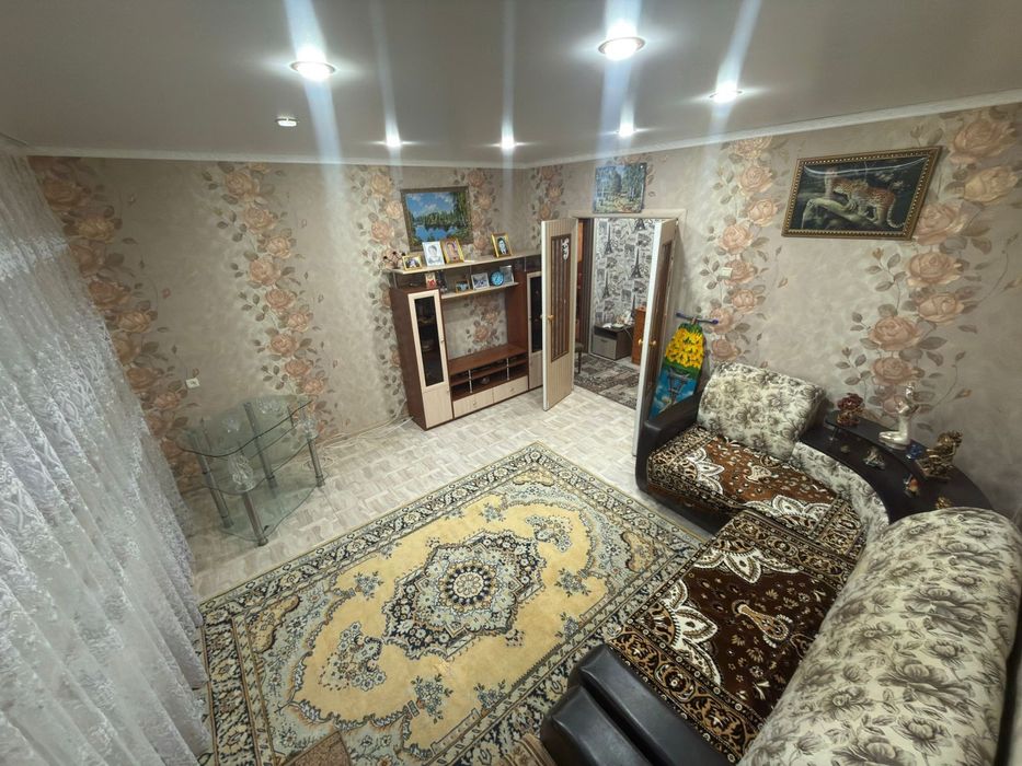 Продается 2-комн (9-43, 6 эт)