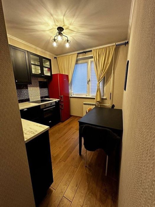 Сдам 2 комн квартиру Абая д.3