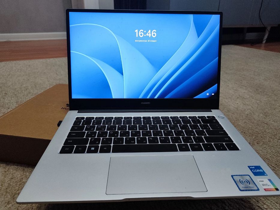 ноутбук HUAWEI MateBook D14