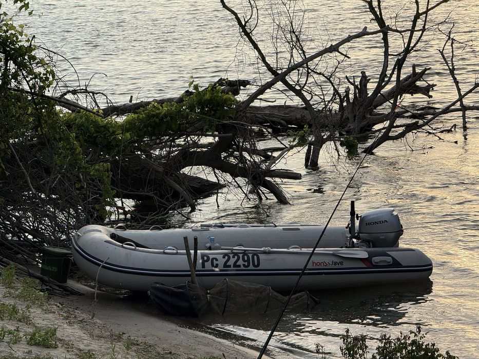 Лодка и мотор Хонда