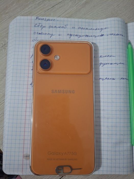 Продам телефон  самсунг А 775 G