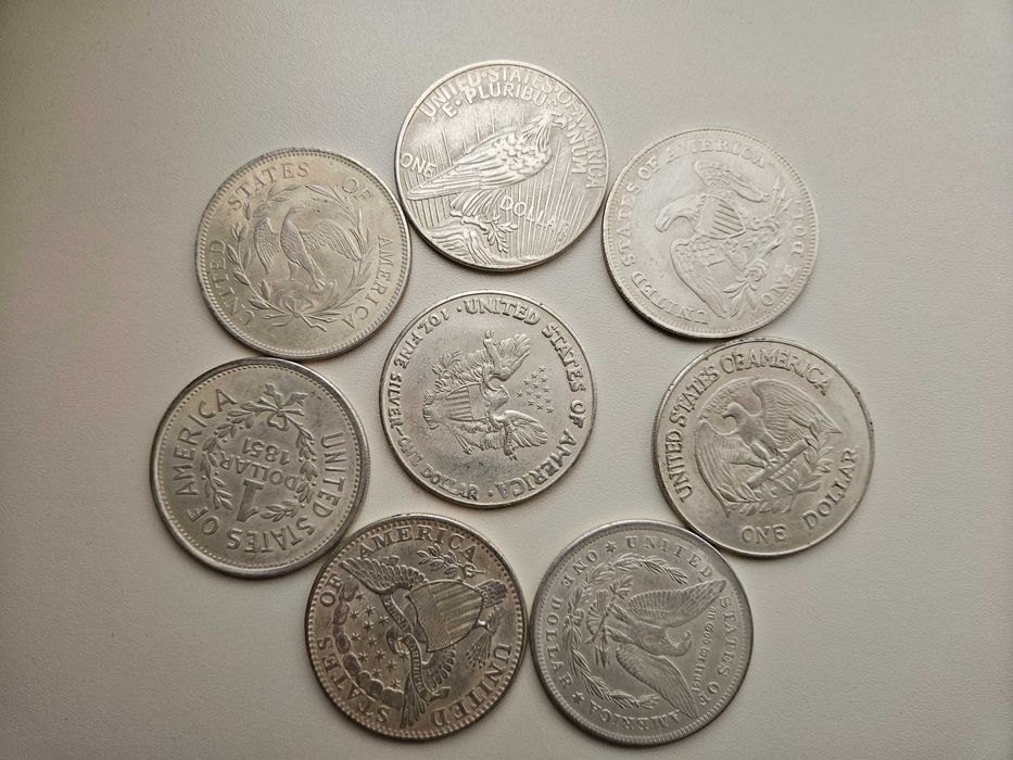 Колекционерски Монети от един долар ONE DOLLAR - сет 8  броя