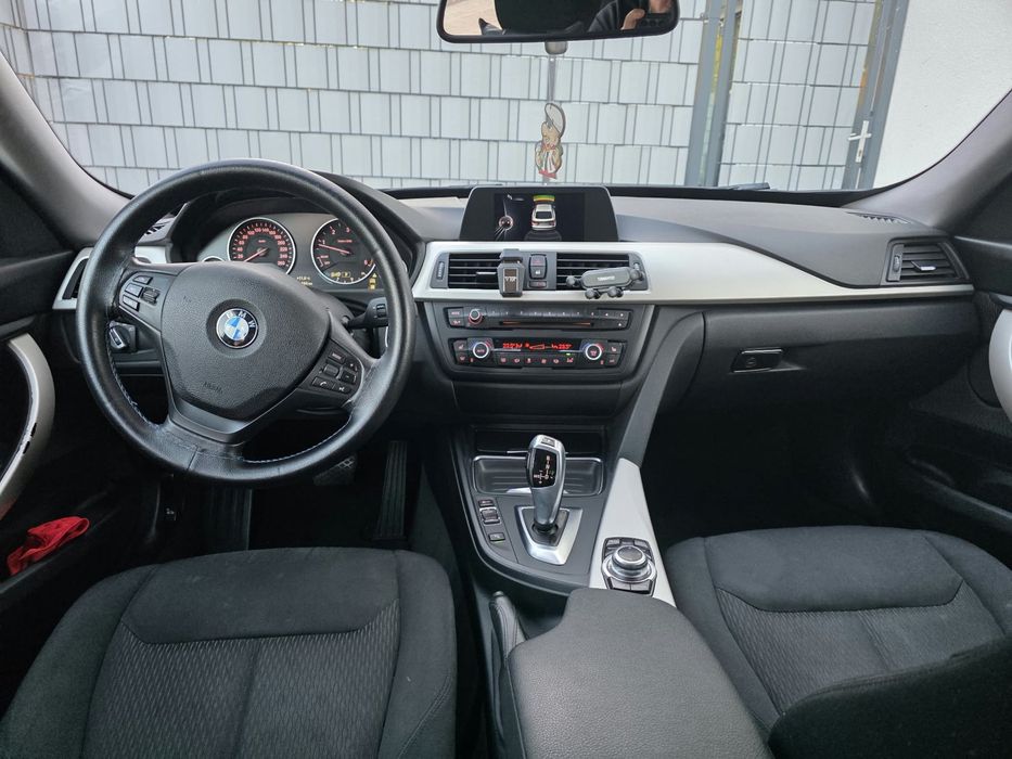BMW Seria 3 2015 — imagine 5