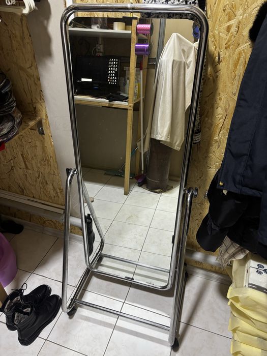 Продается зеркало