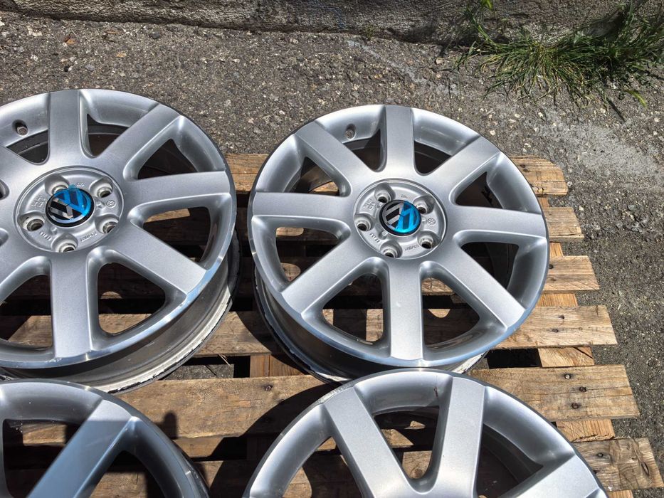 17 цола 5 х 112 мм Фолксваген Голф Джи Ти Ай / Ер 32 -6 Инча / ЕТ 48,5