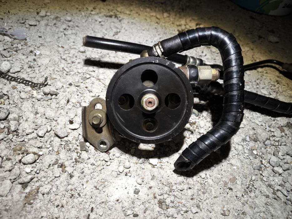 Продам Гур Камри 20