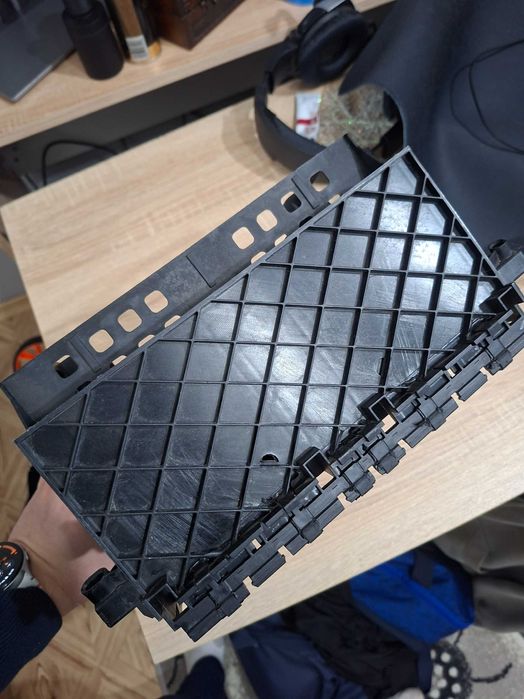 Единичен дин за audi