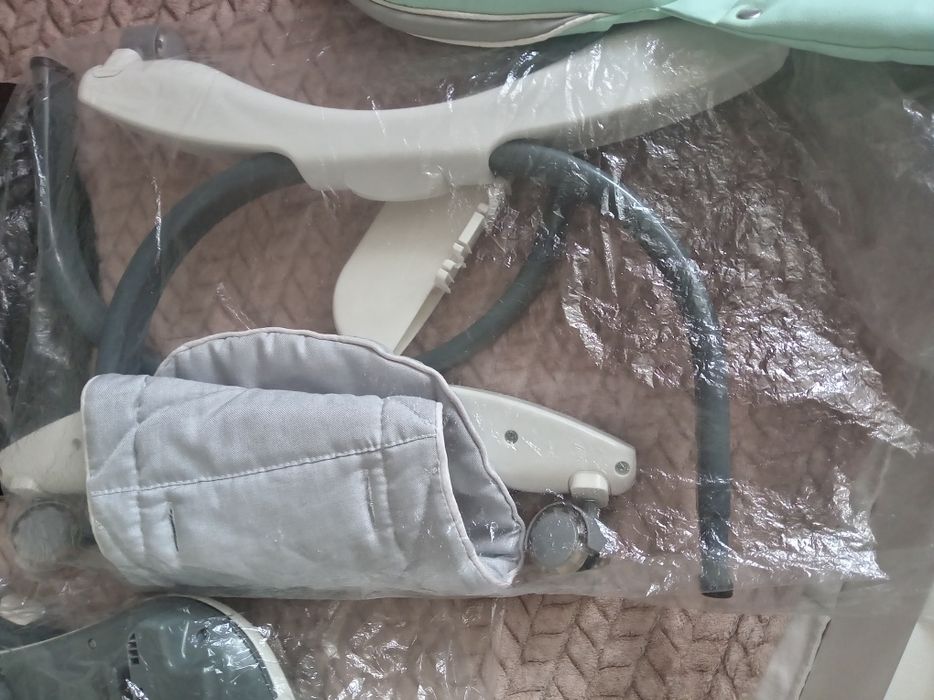 Продам детский столик