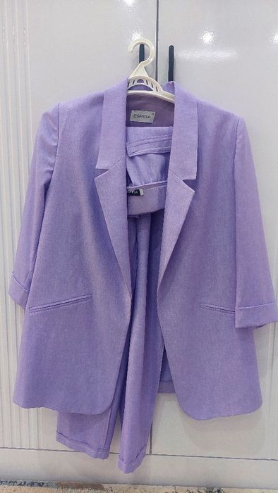 Пиджаки ,двоики,