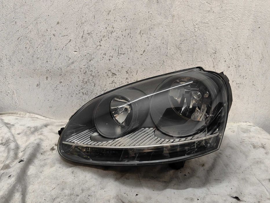 Оригинален фар Vw Golf 5