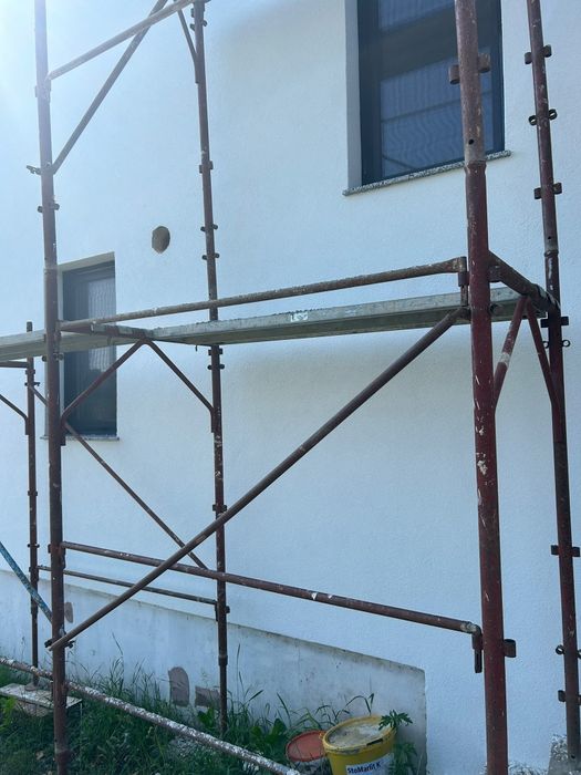 Popi metalici si schela metalica de inchiriat cluj-napoca