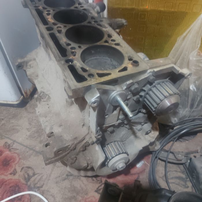 Двигатель на ларгус по запчастям