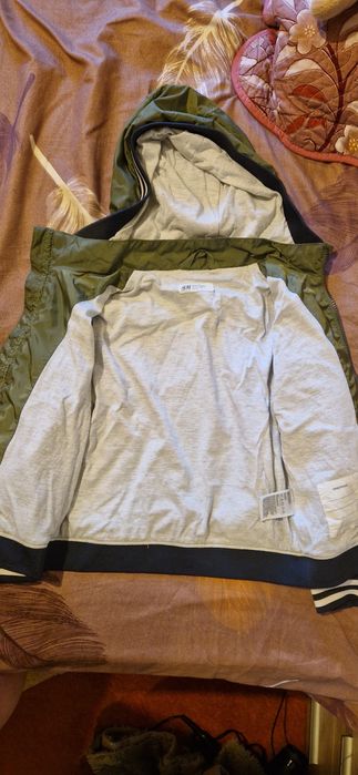 Geaca primavara H&M baiat 7-8