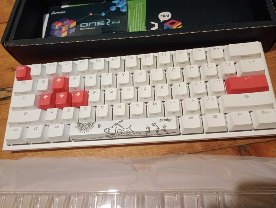Клавиатура геймърска Ducky One 2 Mini