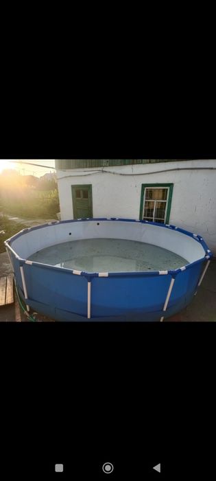Продам бассейн большой