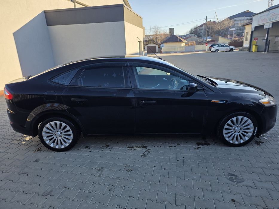 Vând ford mondeo mk4