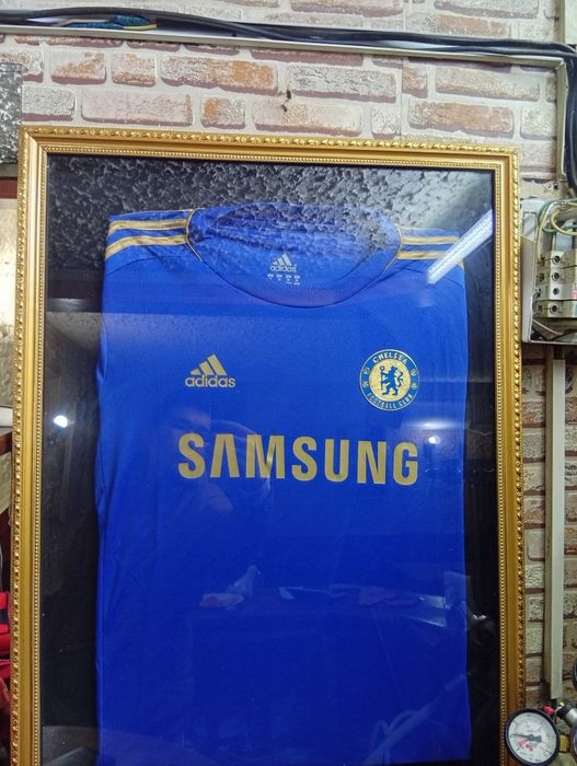 Футболка в рамке