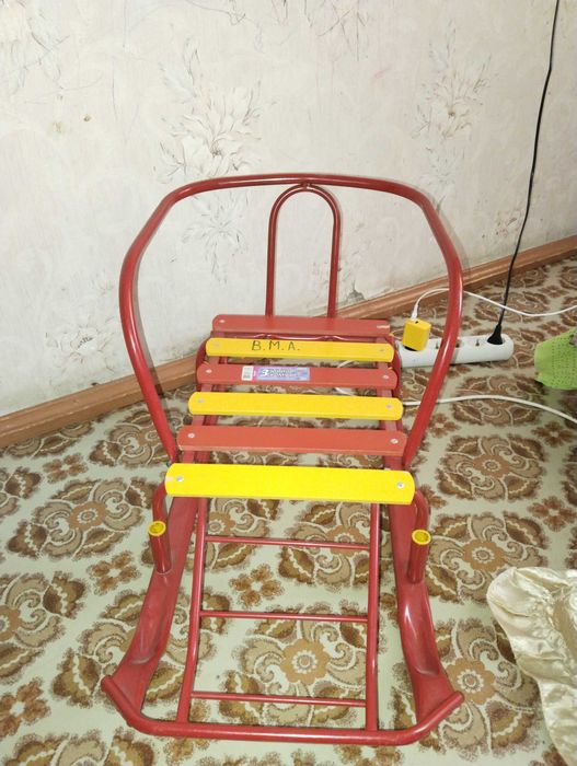 Продам санки!!!В хорошем состоянии!!!