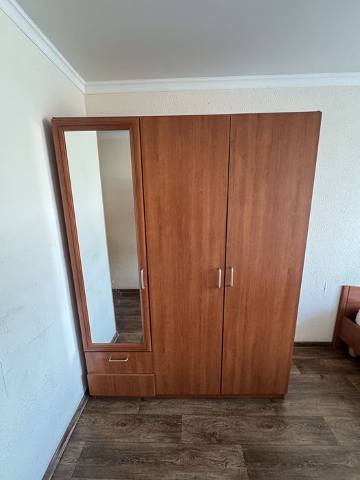 Шкаф и шквф стенка