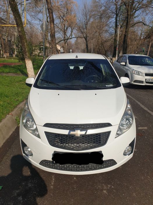 Спарк зудлик билан сотилади