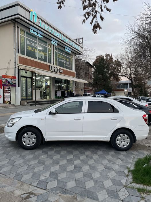 Chevrolet COBALT sotiladi
