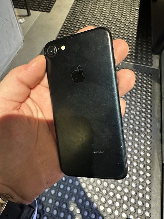 iPhone 7 32g/ 76%