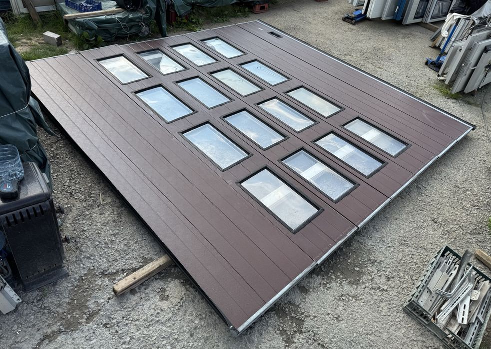 USA SECTIONALA INDUSTRIALA poarta garaj H 380 x L390 Buc 2 Garantie