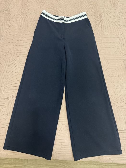 Продам брюки школьные