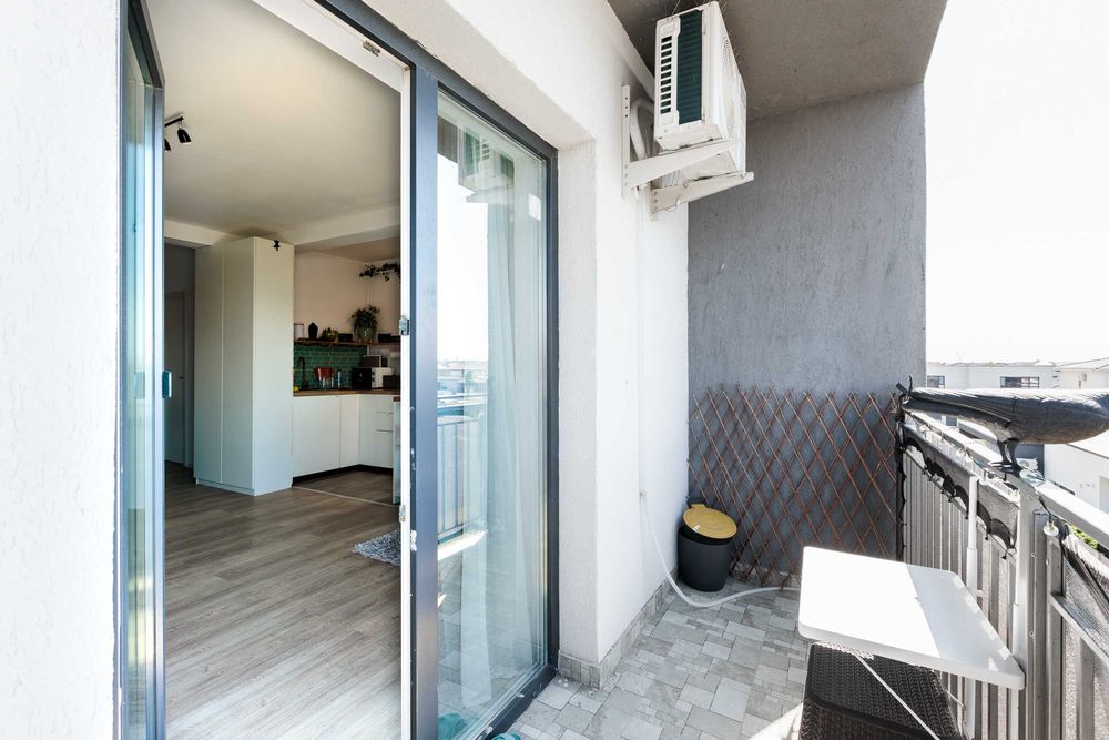 Apartament Studio 60 mp total, 2 Locuri Parcare, Moșnița Nouă (Asfalt)