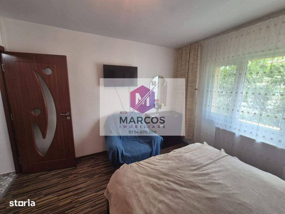 Inchiriez apartament 2 camere Micro 3