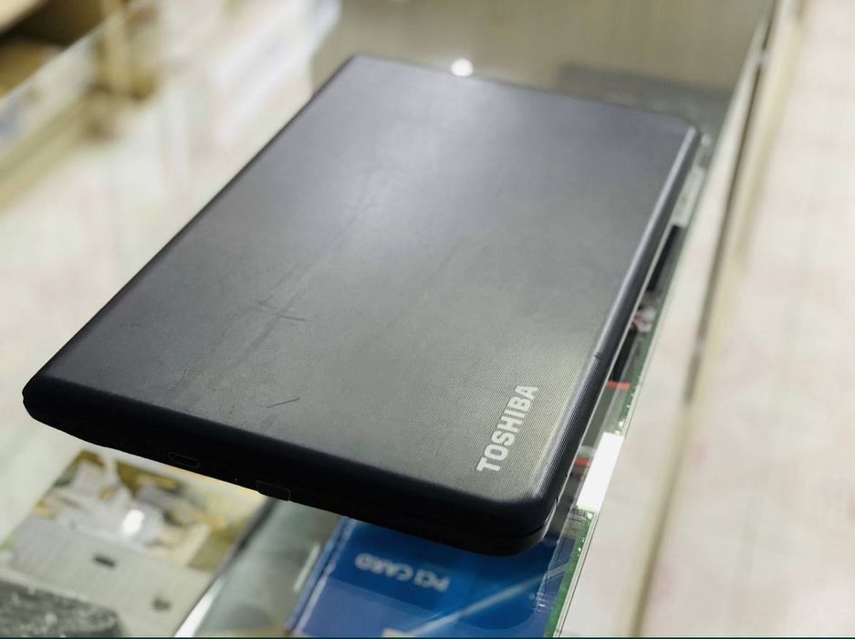 Ноутбук сотилади срочно