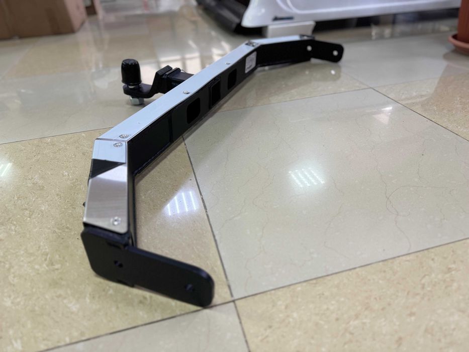 Фаркоп для Toyota Hilux (2005-)